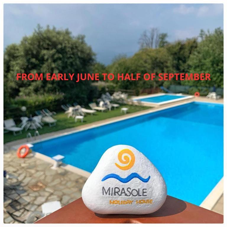 Mirasole Holiday House Leggiuno Экстерьер фото